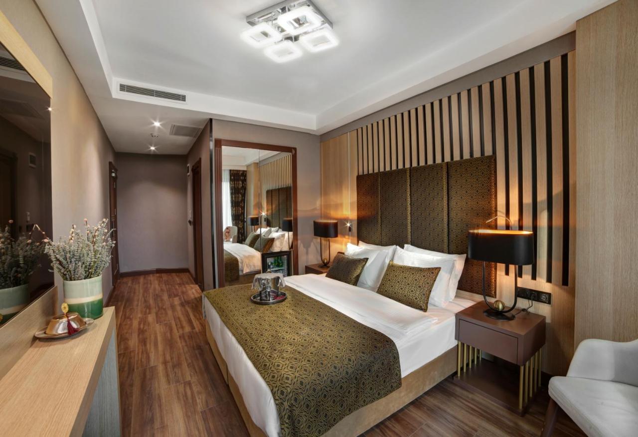 Superior Double or Twin Room,941440498:JPEG